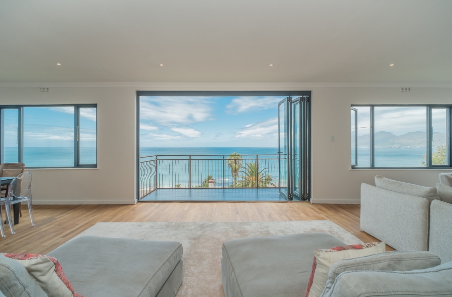 4 Bedroom Property for Sale in St James Western Cape